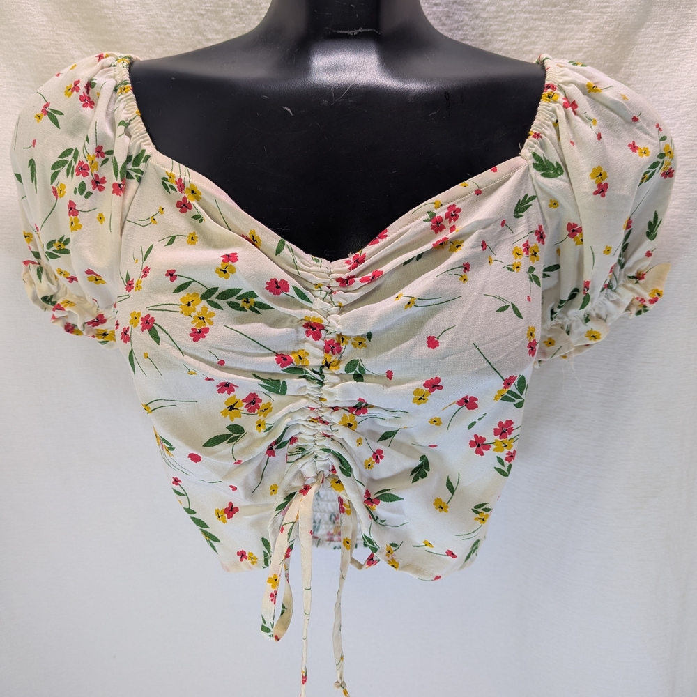 Ambiance White  Yellow Pink Puff Sleeve Ruched Cropped Blouse Size Medium
